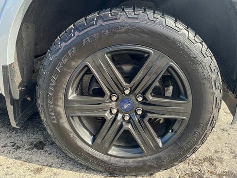 Used 2019 Ford F150 XLT w/ Equipment Group 302A Luxury AWD/4WD image 41