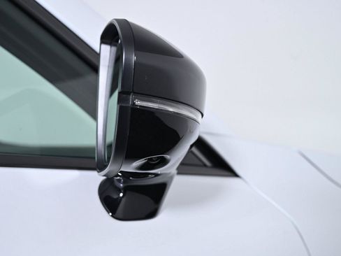 Used 2026 INFINITI QX60 Sport w/ Dark Cargo Package AWD/4WD image 9