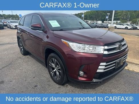 Used 2019 Toyota Highlander Plus image 2