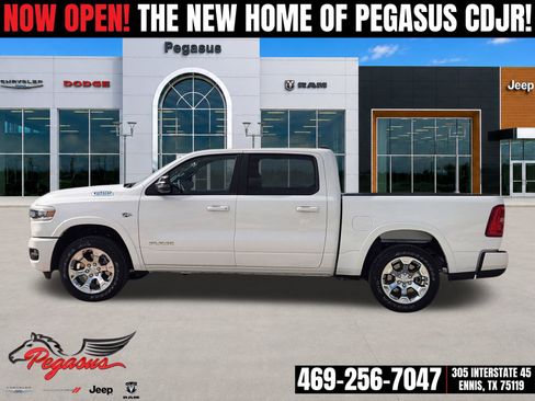 New 2026 RAM 1500 Lone Star AWD/4WD image 3