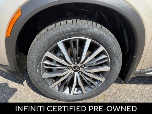 Certified 2023 INFINITI QX60 Sensory w/ Cargo Package AWD/4WD image 14