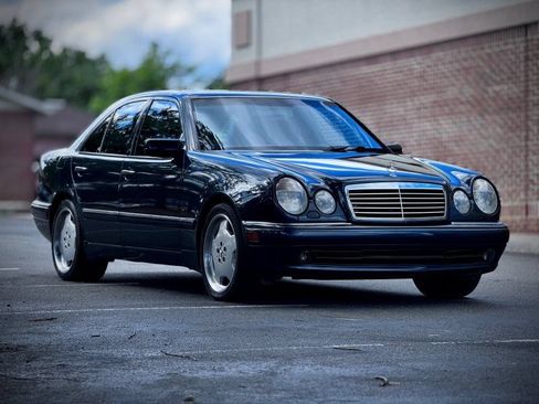 Used 1999 Mercedes-Benz E 55 AMG Sedan image 1