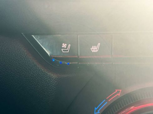 Used 2023 Chevrolet Blazer RS w/ Driver Confidence II Package image 21