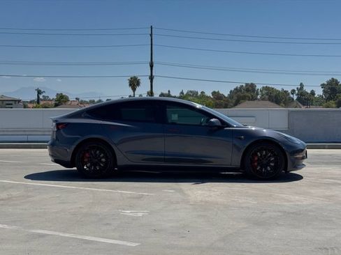 Used 2022 Tesla Model 3 Performance AWD/4WD image 30