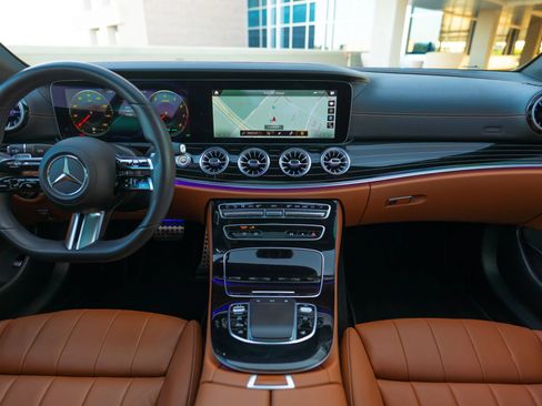 Used 2022 Mercedes-Benz E 450 Coupe image 23
