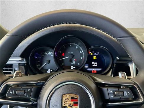 Used 2026 Porsche Macan AWD/4WD image 14
