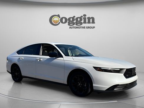 New 2025 Honda Accord SE image 7