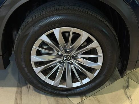 Used 2025 MAZDA CX-90 3.3 Turbo w/ Preferred Package AWD/4WD image 36