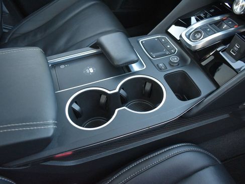 Used 2022 Acura MDX SH-AWD w/ Technology Package image 30