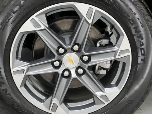 Used 2025 Chevrolet Blazer LT FWD image 64