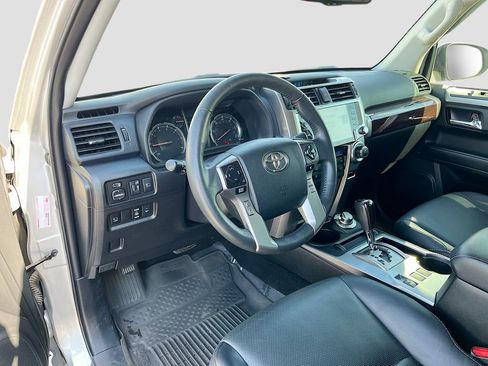 Used 2022 Toyota 4Runner Limited image 9