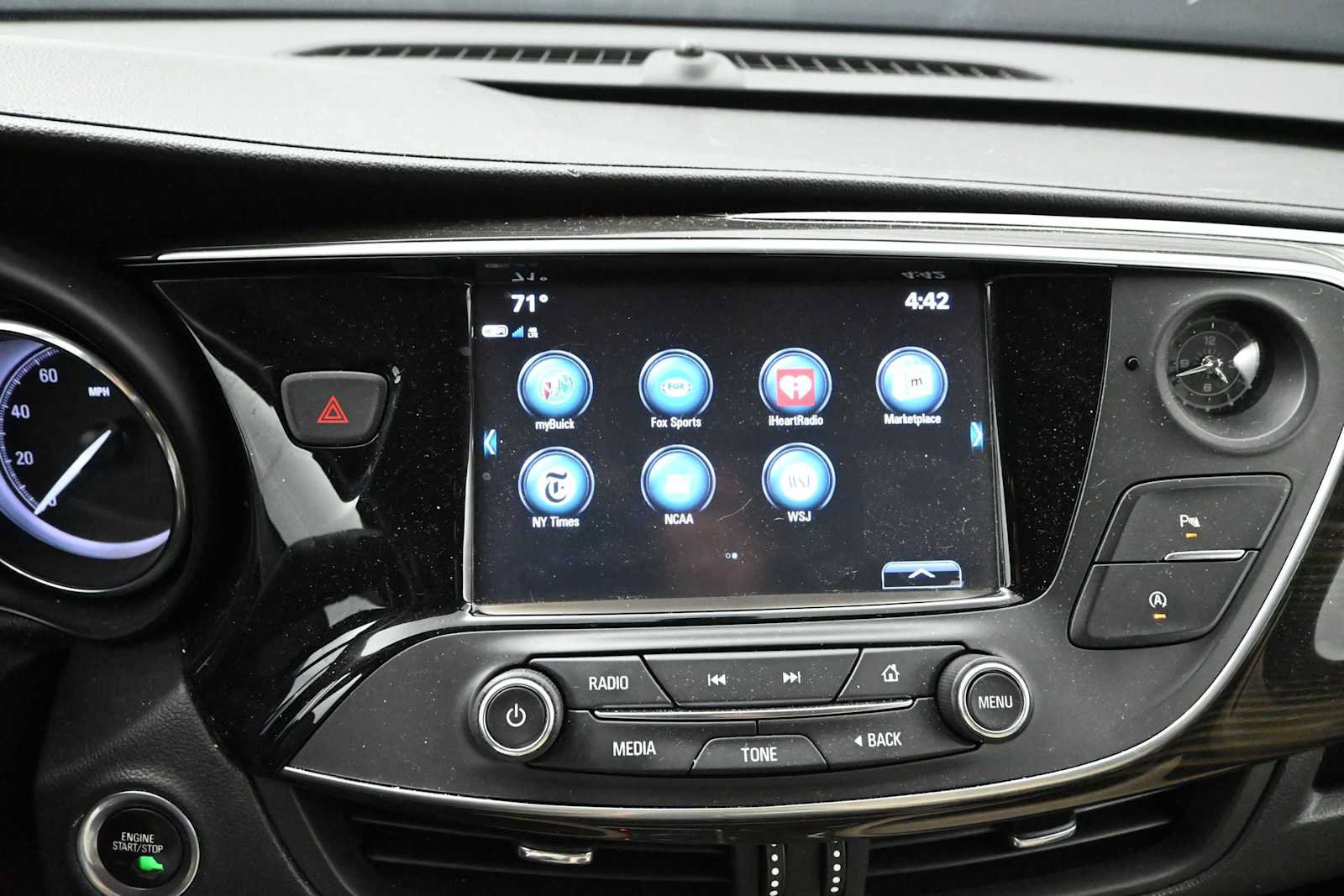 Used 2020 Buick Envision Preferred FWD image 34