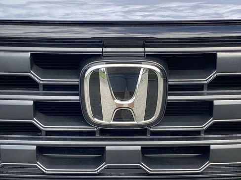 New 2026 Honda Pilot Sport image 29