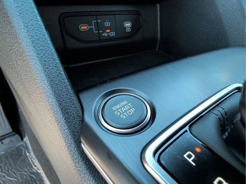 New 2026 Kia Sportage LX image 32