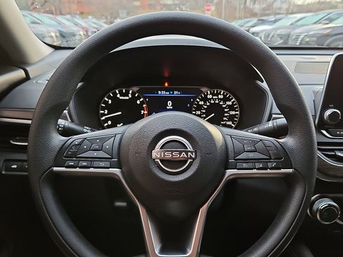 Certified 2023 Nissan Altima 2.5 SV image 18