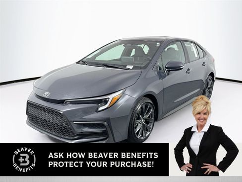Used 2025 Toyota Corolla SE image 1