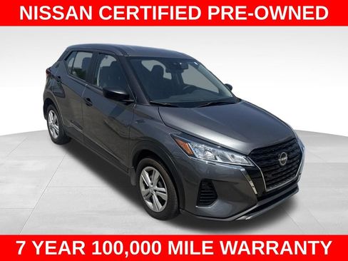 Certified 2025 Nissan Kicks Play S FWD image 2