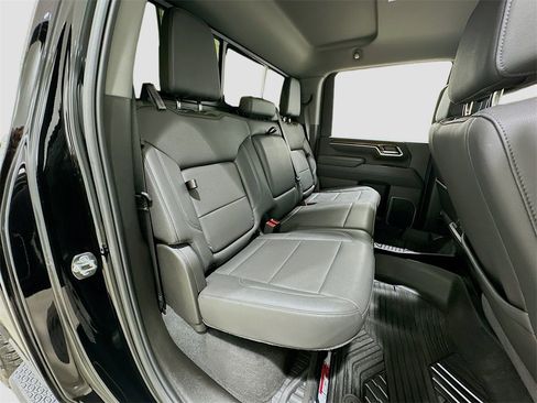 Used 2025 Chevrolet Silverado 2500 LT w/ Trail Boss Package image 28