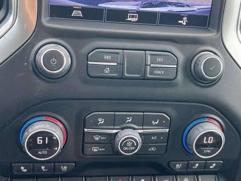 Used 2022 Chevrolet Silverado 1500 LTZ w/ LTZ Premium Package image 34