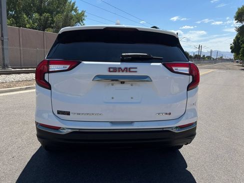 Used 2022 GMC Terrain AT4 w/ Infotainment Package II AWD/4WD image 4