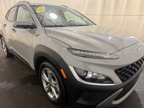 Used 2023 Hyundai Kona SEL image 14