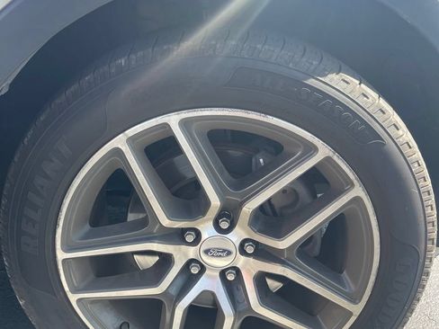 Used 2016 Ford Explorer Sport w/ Equipment Group 401A AWD/4WD image 14