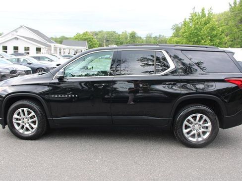 Used 2021 Chevrolet Traverse LT FWD image 4