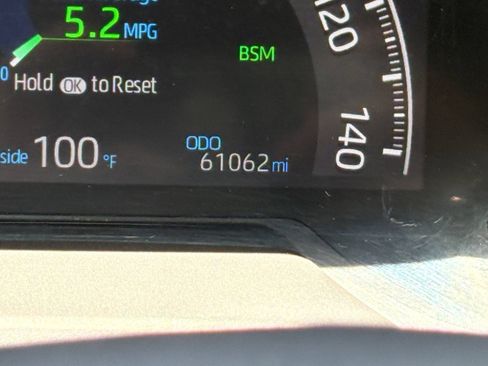 Used 2023 Toyota RAV4 AWD Hybrid image 23