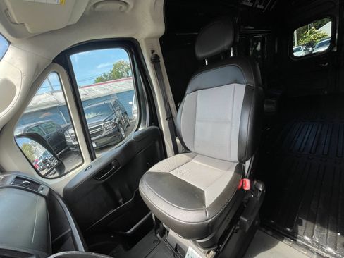 Used 2018 RAM ProMaster 2500 w/ Interior Convenience Group FWD image 20
