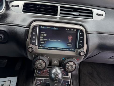 Used 2013 Chevrolet Camaro SS RWD image 17