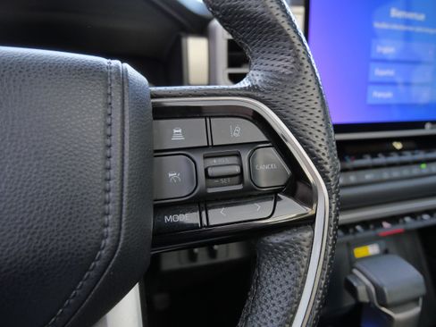 Certified 2022 Toyota Tundra Limited AWD/4WD image 28