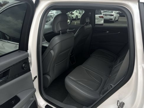 Used 2019 Lincoln Nautilus Reserve image 22