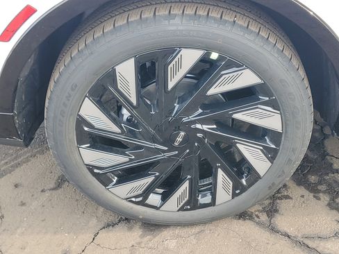 New 2026 Lincoln Nautilus Reserve w/ Jet Appearance Package image 5