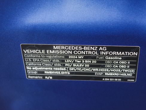 Used 2024 Mercedes-Benz CLE 300 4MATIC Coupe image 28