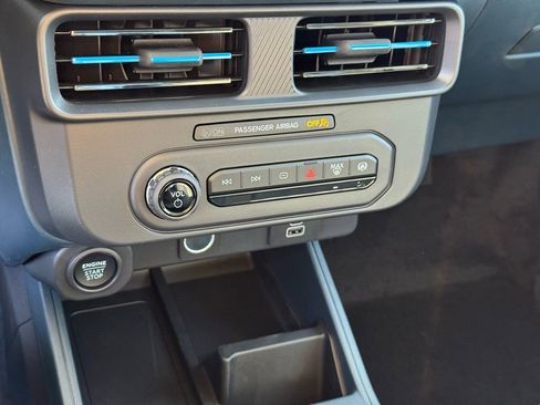 New 2026 Ford Maverick Lobo image 14