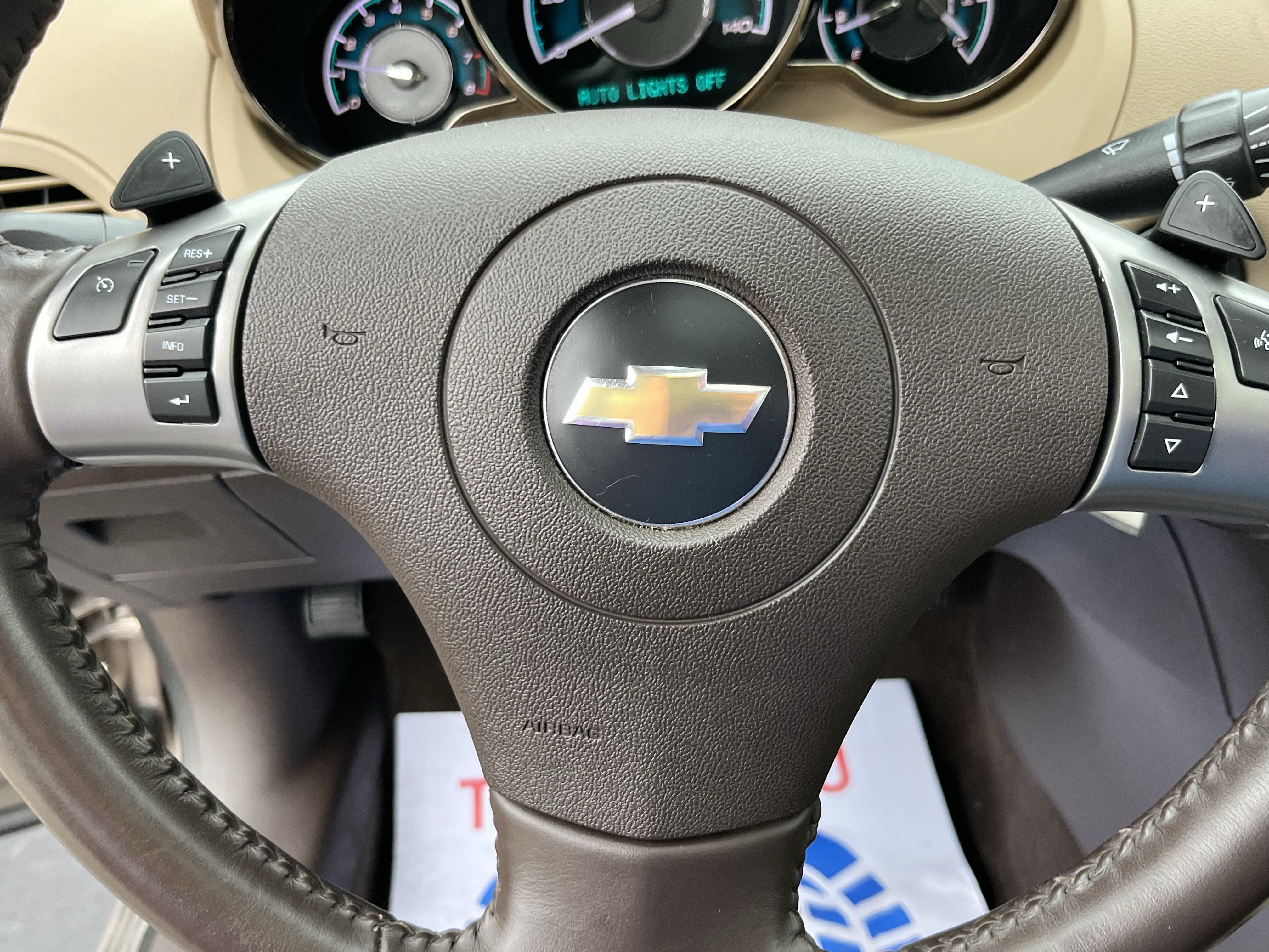 Used 2008 Chevrolet Malibu LTZ w/ Rear Power Package FWD image 18