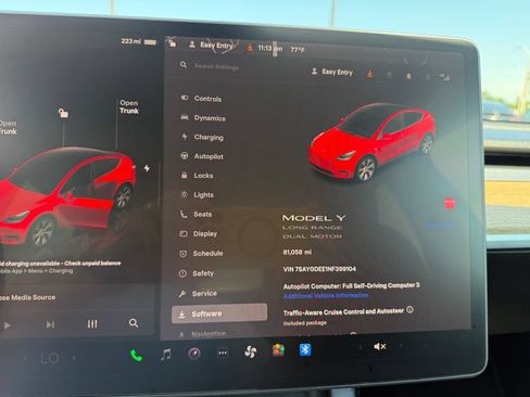 Used 2022 Tesla Model Y Long Range AWD/4WD image 28