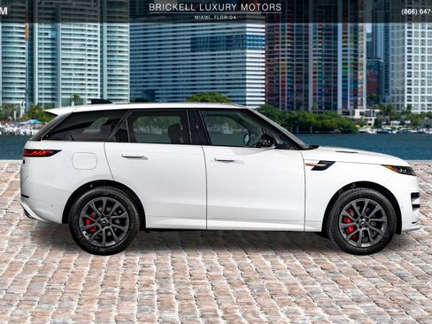 Used 2023 Land Rover Range Rover Sport SE Dynamic AWD/4WD image 11