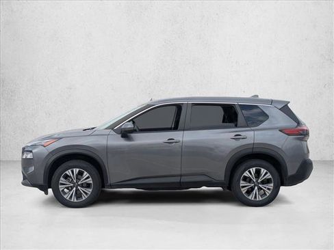 Used 2023 Nissan Rogue SV image 8