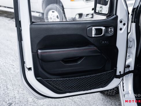 Used 2019 Jeep Wrangler Unlimited Rubicon image 17