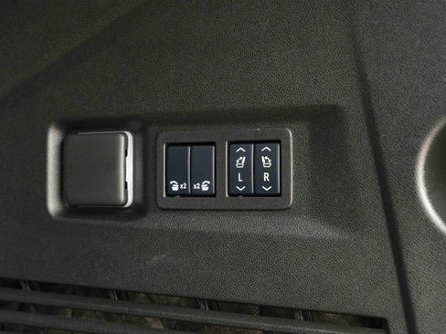 Used 2025 Chevrolet Tahoe RST w/ Comfort Package AWD/4WD image 43