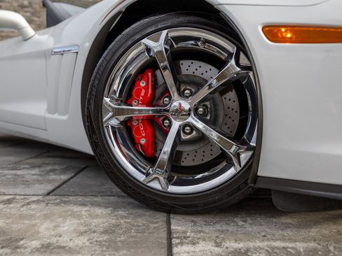 Used 2012 Chevrolet Corvette Grand Sport w/ 3LT Preferred Equipment Group image 5