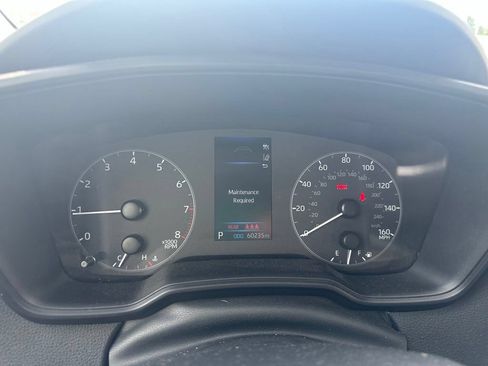 Used 2024 Toyota Corolla LE FWD image 8