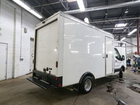Used 2023 Ford Transit 350 DRW RWD image 11
