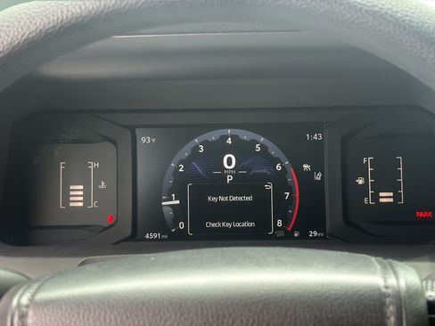 Used 2026 Toyota Tacoma SR5 AWD/4WD image 18