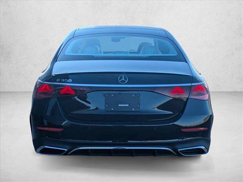Used 2026 Mercedes-Benz E 350 Sedan image 8