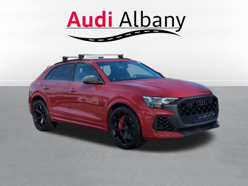 Certified 2025 Audi RS Q8 performance image 6