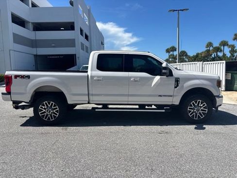 Used 2018 Ford F250 Lariat w/ Lariat Ultimate Package AWD/4WD image 2
