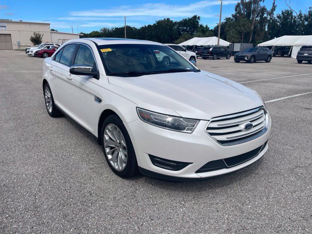 Used 2018 Ford Taurus Limited FWD image 1