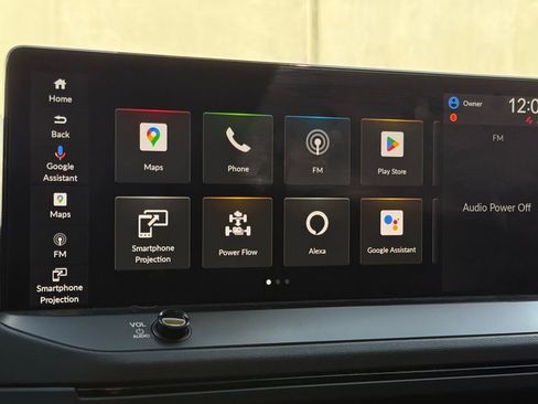 Used 2023 Honda Accord Touring image 8